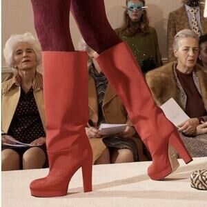 GUCCI Twill Larius Knee High Boots In Heron Red Size 38.5